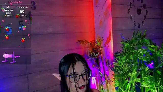 Abbydreams  online show from October 21, 7:51 pm