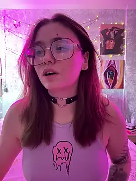 Sabrina shells online show from February 4, 9:01 am