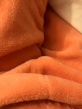 BELLAMORGANE1 online show from October 26, 9:43 pm