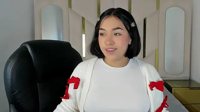 Snapshot of IsabellRodriguez18 chatting on October 20, 2:47 am IsabellRodriguez18 online show from October 20, 2:47 am