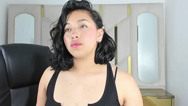Snapshot of IsabellRodriguez18 chatting on September 19, 3:27 am IsabellRodriguez18 online show from September 19, 3:27 am