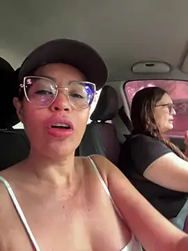 KarolRubi1 online show from November 19, 1:22 pm