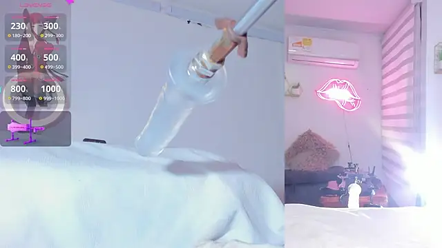 Maria Jones  online show from April 9, 4:48 am