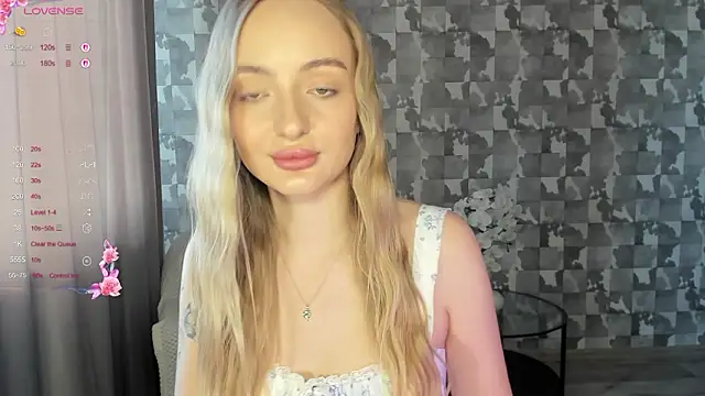 A delina online show from February 22, 11:55 am