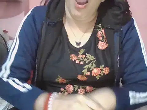 Hot-shanvi online show from December 20, 1:26 pm