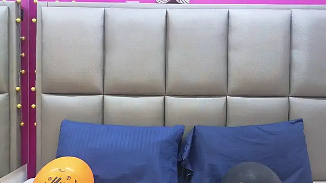 KRYSSTARITTER4 online show from November 1, 2:48 am