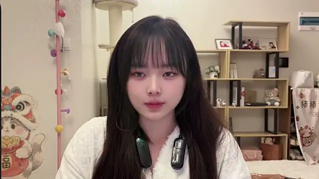 Chenjing0 online show from January 9, 1:59 pm