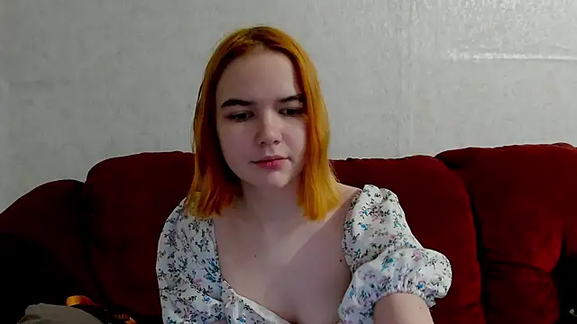 lia lovelly online show from February 28, 10:20 pm