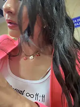 BELLA--26 online show from September 9, 2:06 pm