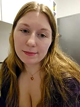 Snapshot of SexyJoanne chatting on October 14, 2:52 pm SexyJoanne online show from October 14, 2:52 pm
