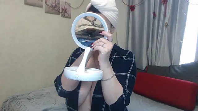 natnett online show from October 10, 8:41 am