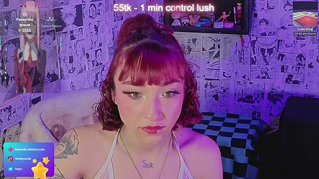 NickiYoung online show from March 14, 5:03 pm