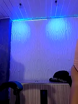 Anniee x online show from September 30, 1:17 pm