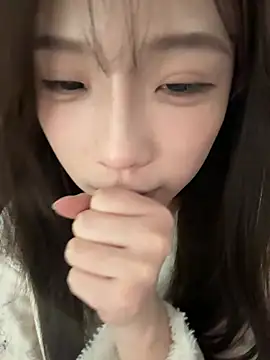 nina520 online show from February 20, 2:29 pm