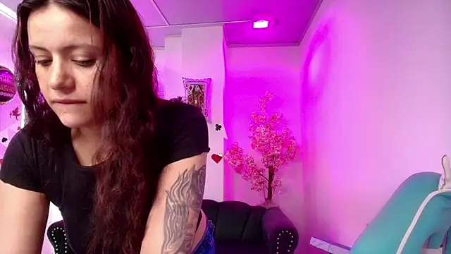 Arianna sweeet online show from February 19, 3:39 am