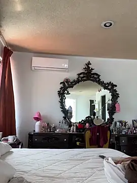 Izy cute  online show from November 13, 4:39 pm