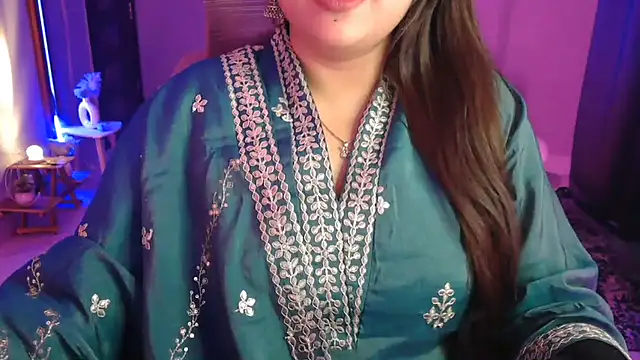 Mitikaa online show from December 19, 2:53 pm