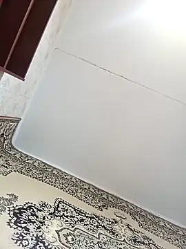 Lauren Amabel online show from November 16, 4:51 pm