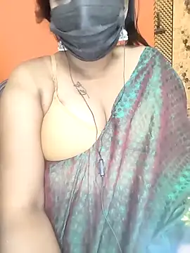 Lolitatamil online show from February 7, 5:50 pm