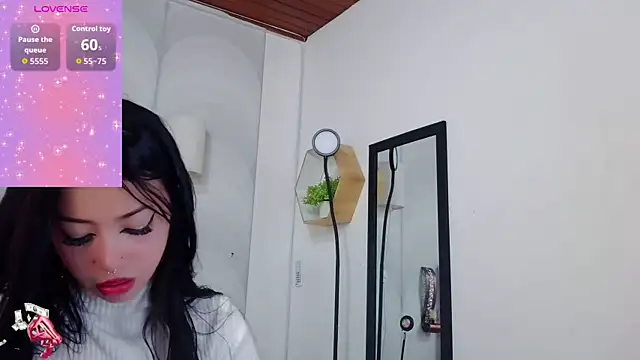 madison oli online show from October 27, 4:57 pm