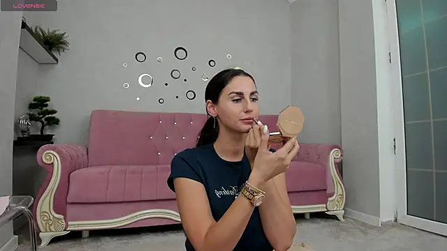 BelovedKhloee online show from September 11, 7:58 pm