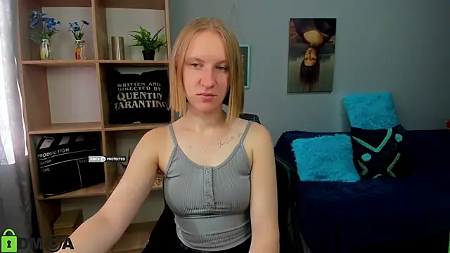 Snapshot of BeautyBlondy chatting on September 26, 6:33 am BeautyBlondy online show from September 26, 6:33 am