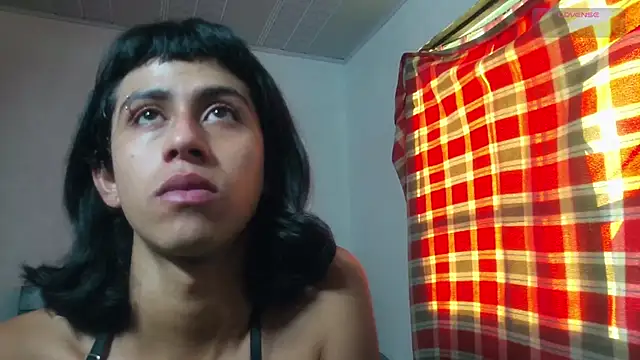 Naicollsxxx online show from March 16, 9:52 pm