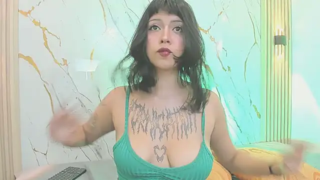 gabriela cortez online show from February 7, 1:37 pm