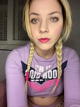 LittleMargotXXX online show from September 24, 2:10 am