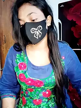 Snapshot of Tina-Sen chatting on September 20, 9:40 am Tina-Sen online show from September 20, 9:40 am