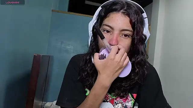 Lovelyamyy online show from November 7, 1:11 am