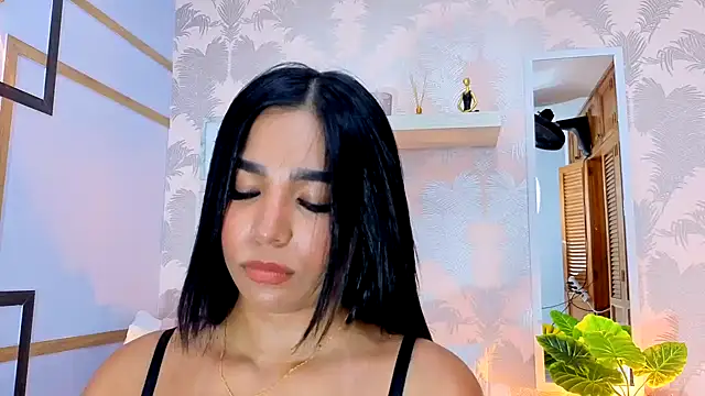 CharlotteGraay online show from December 13, 7:53 pm