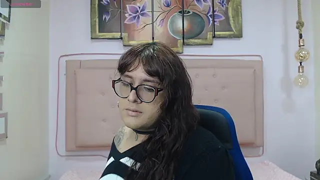 kathepickmanx online show from April 19, 3:28 am