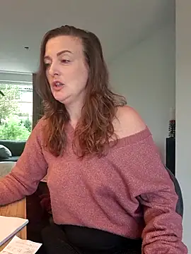 cumtomama online show from October 3, 2:00 pm