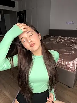 Snapshot of anna_elfi chatting on October 14, 3:14 pm anna elfi online show from October 14, 3:14 pm