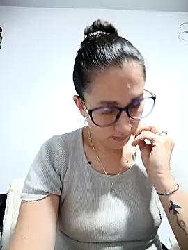 VIANKA 0917 online show from January 17, 4:42 am