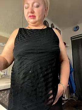 Snapshot of Viki100paradise chatting on September 24, 12:31 am Viki100paradise online show from September 24, 12:31 am