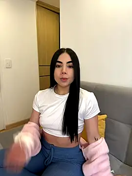 tamy xoo online show from November 22, 5:15 pm