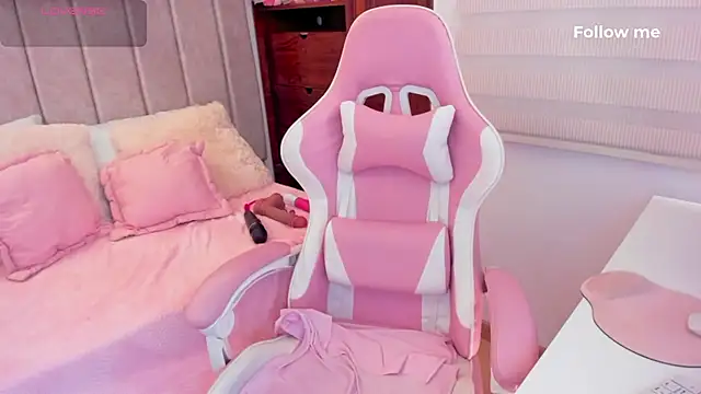 tamy xoo online show from September 11, 3:45 pm