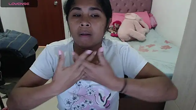 Snapshot of july-feria chatting on October 16, 7:16 pm july-feria online show from October 16, 7:16 pm