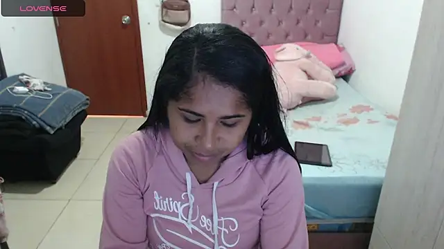 Snapshot of july-feria chatting on September 29, 6:35 pm july-feria online show from September 29, 6:35 pm
