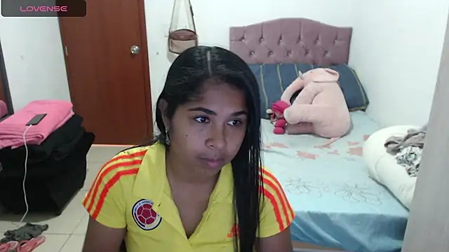 Snapshot of july-feria chatting on September 9, 5:35 pm july-feria online show from September 9, 5:35 pm