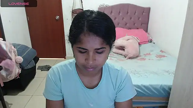 Snapshot of july-feria chatting on October 10, 4:34 pm july-feria online show from October 10, 4:34 pm