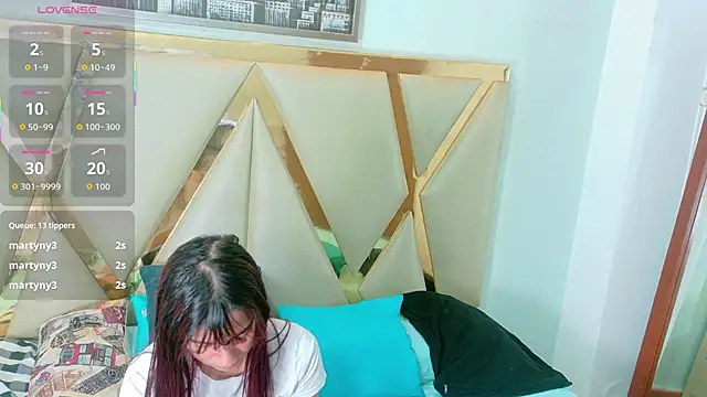 Snapshot of hot-littlechill chatting on October 16, 7:27 pm hot-littlechill online show from October 16, 7:27 pm