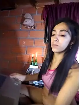 samantha ferrer28 online show from September 17, 7:39 am