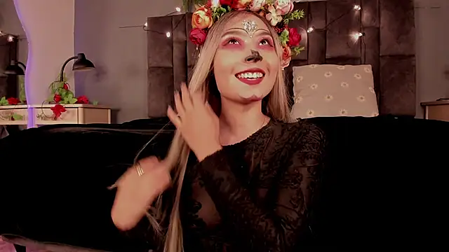 SabrinaSpell  online show from November 1, 11:58 am