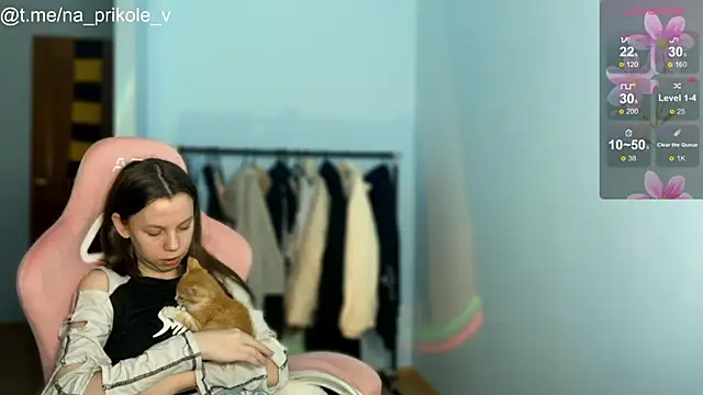 na prikole  online show from October 6, 8:02 pm