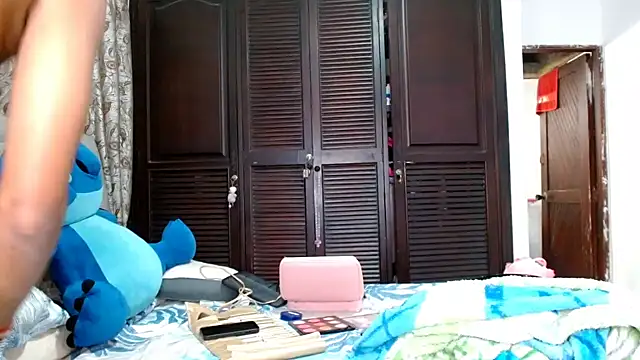 sweethoneytsx online show from January 8, 10:36 pm