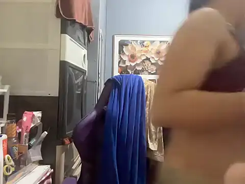 SophiaCourthaway online show from November 15, 11:28 pm