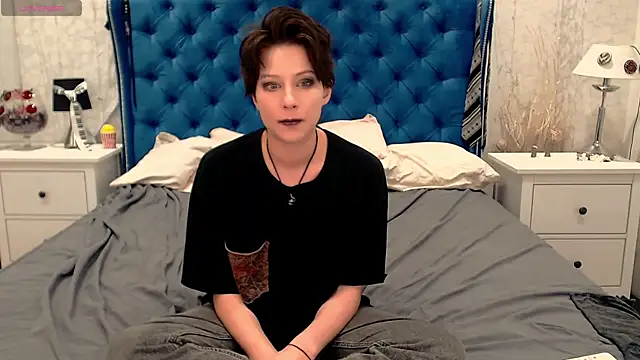 via mayer  online show from December 15, 8:36 pm